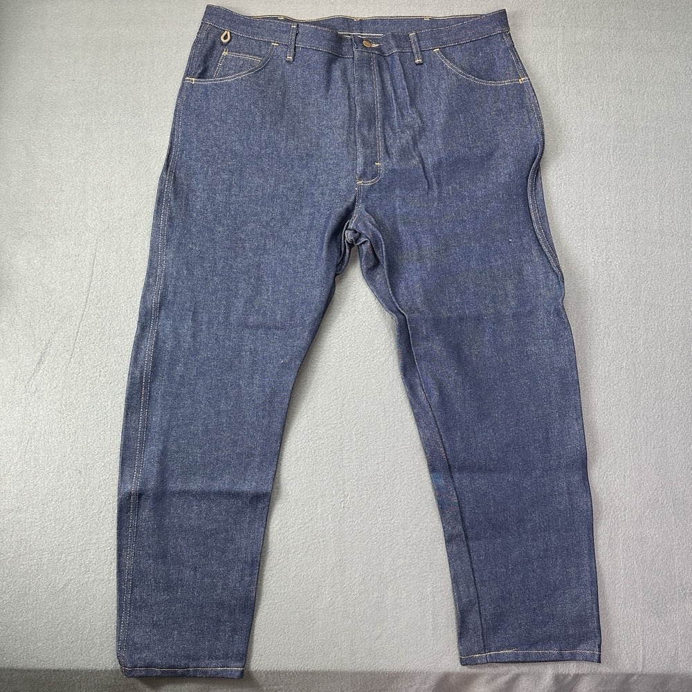 Vtg Wrangler Rugged Wear Jeans Mens 44x30 Blue NWT Relaxed Fit Fuller Thigh Seat